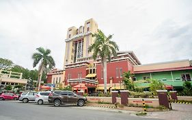 Capital O 460 World Palace Hotel